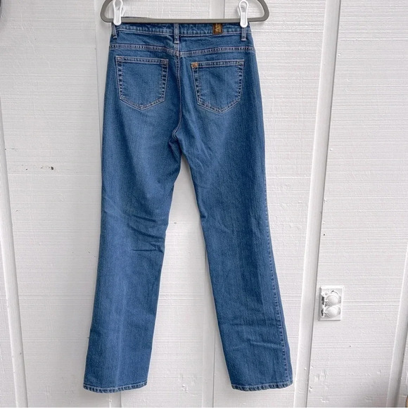 Women’s Aura by Wrangler Low Rise Bootcut Medium Wash Riding Jeans / 4P Tall - Picture 2 of 9